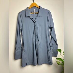 Marla Wynne nylon Spandex Stretchy Outdoor Hiking Button down Top blouse size S